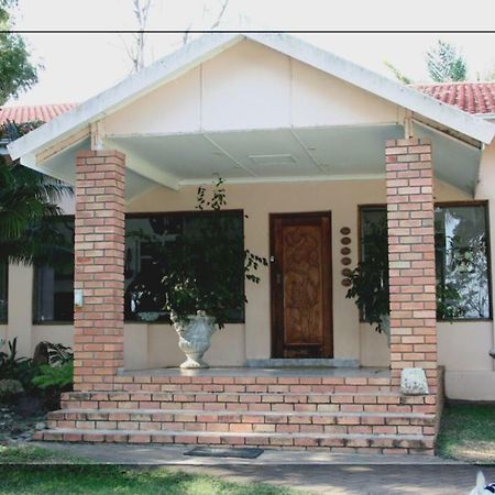 Rosegarden Guesthouse Понгола Екстер'єр фото